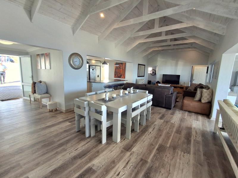 4 Bedroom Property for Sale in Da Gama Bay Western Cape